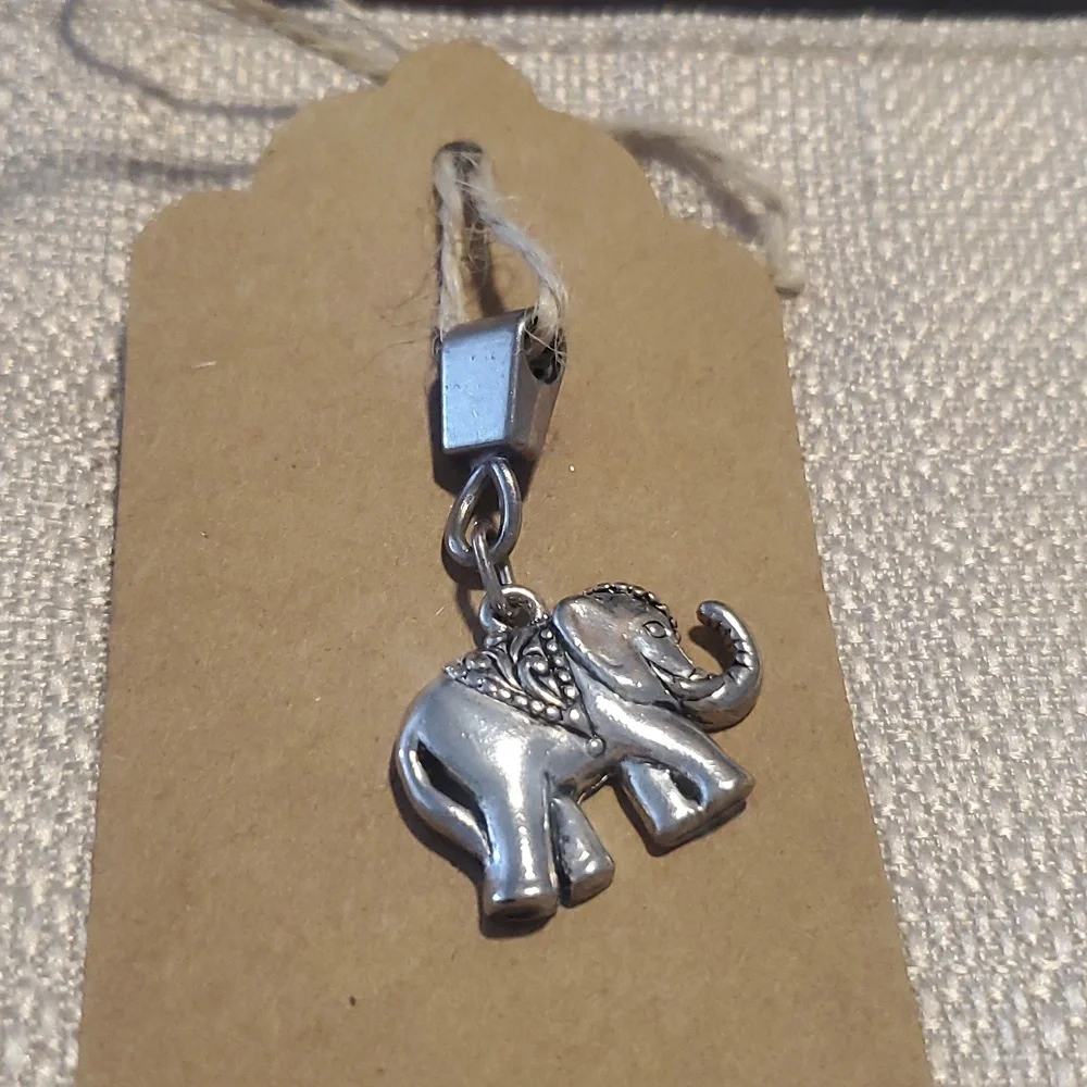 Silver Elephant Charm Pendant